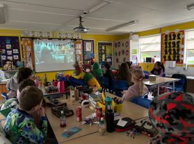 Christmas Movie Day in P6/7
